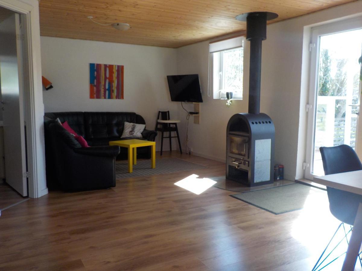 Lyngsasgaard M Aparthotel Saeby  Bagian luar foto